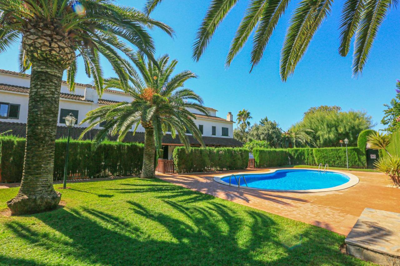 Calderon De La Barca - Only Families Villa Кембрилс Екстериор снимка