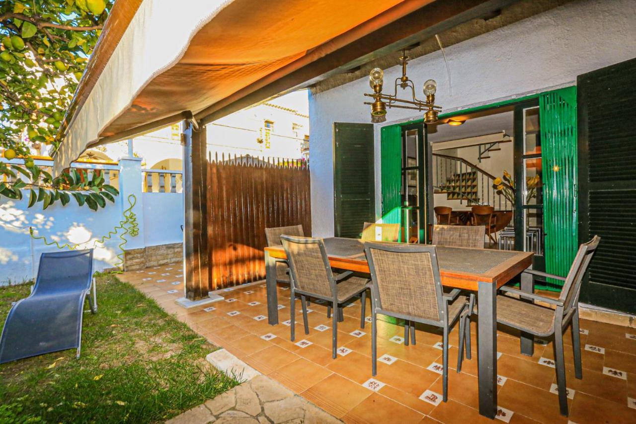 Calderon De La Barca - Only Families Villa Кембрилс Екстериор снимка
