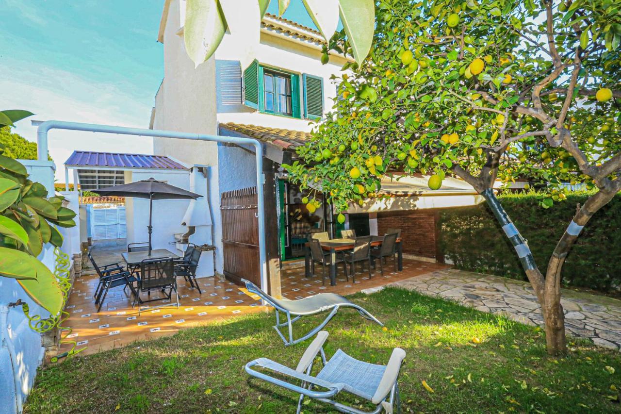 Calderon De La Barca - Only Families Villa Кембрилс Екстериор снимка