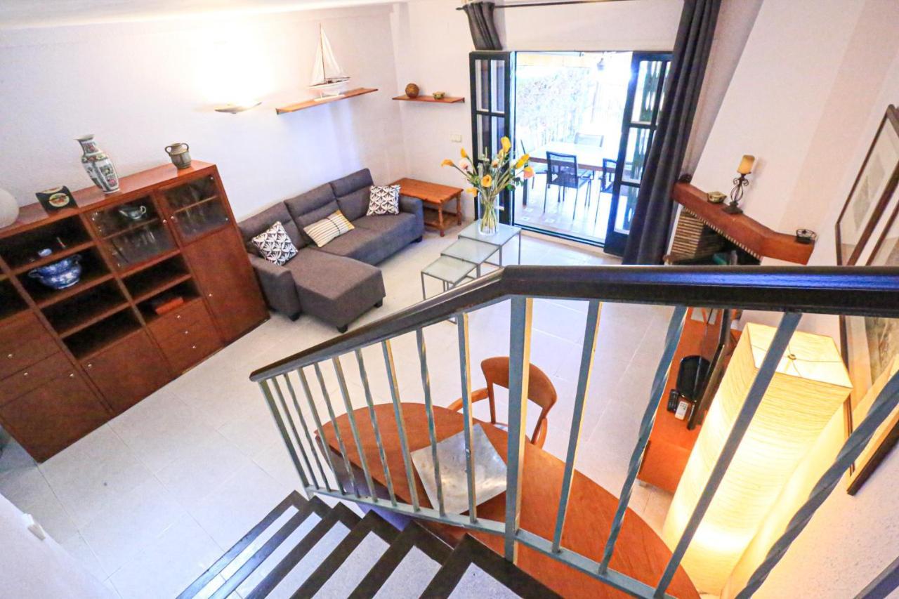 Calderon De La Barca - Only Families Villa Кембрилс Екстериор снимка